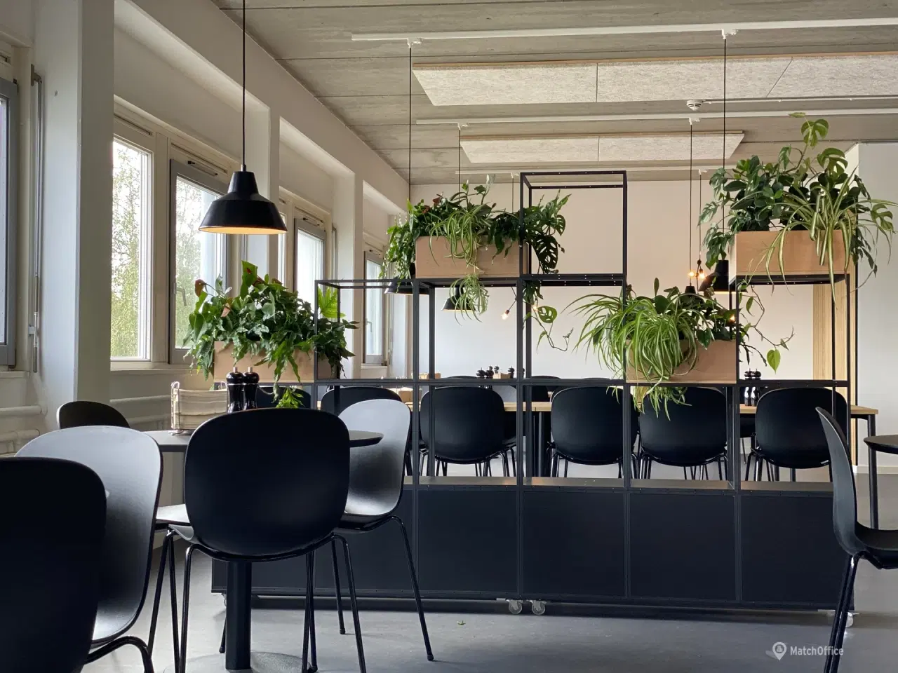 Billede 17 - Kontor med udsigt til grønne arealer i Herlev