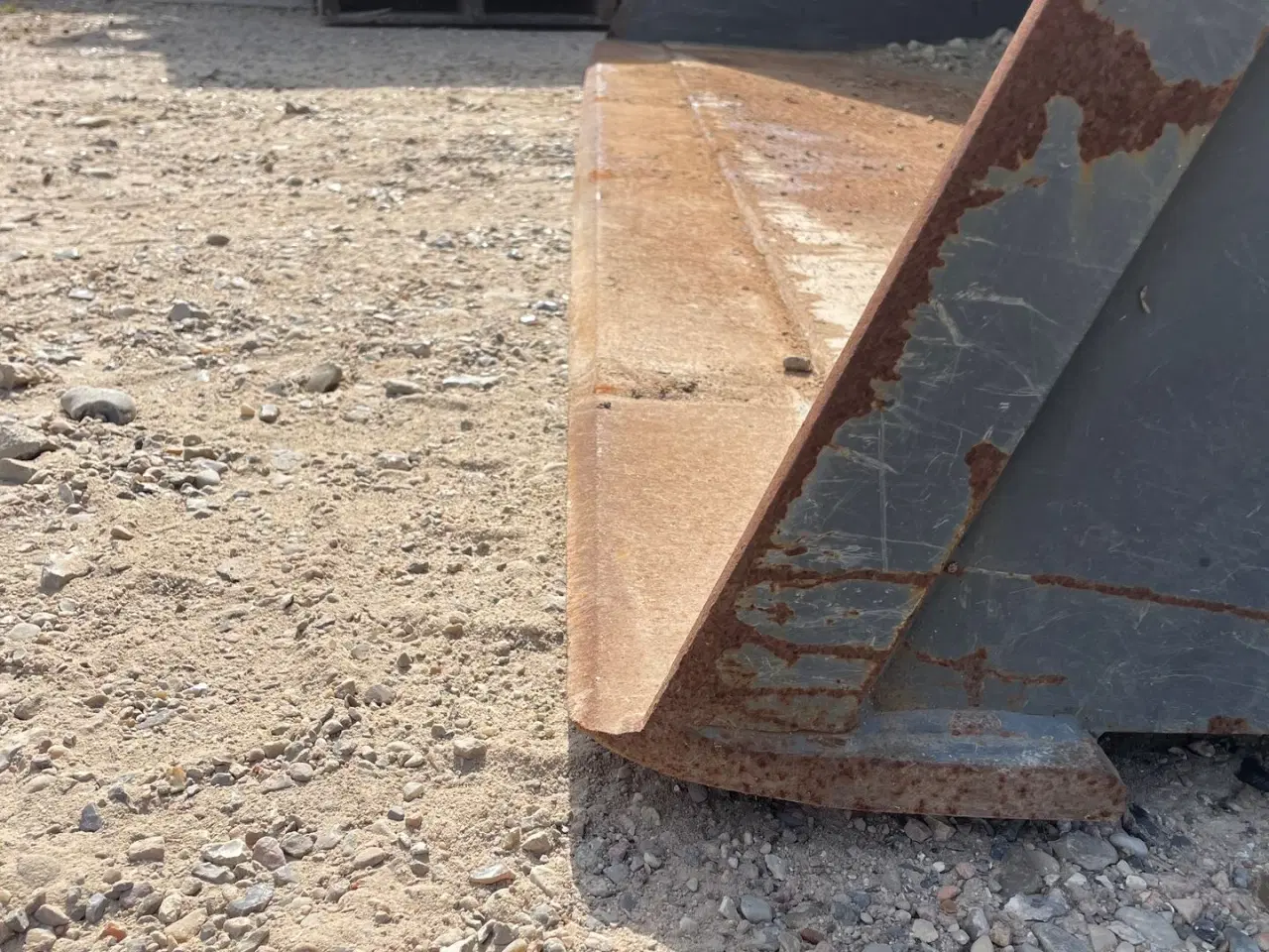 Billede 5 - Norje Læsseskovl m. manitou skifte