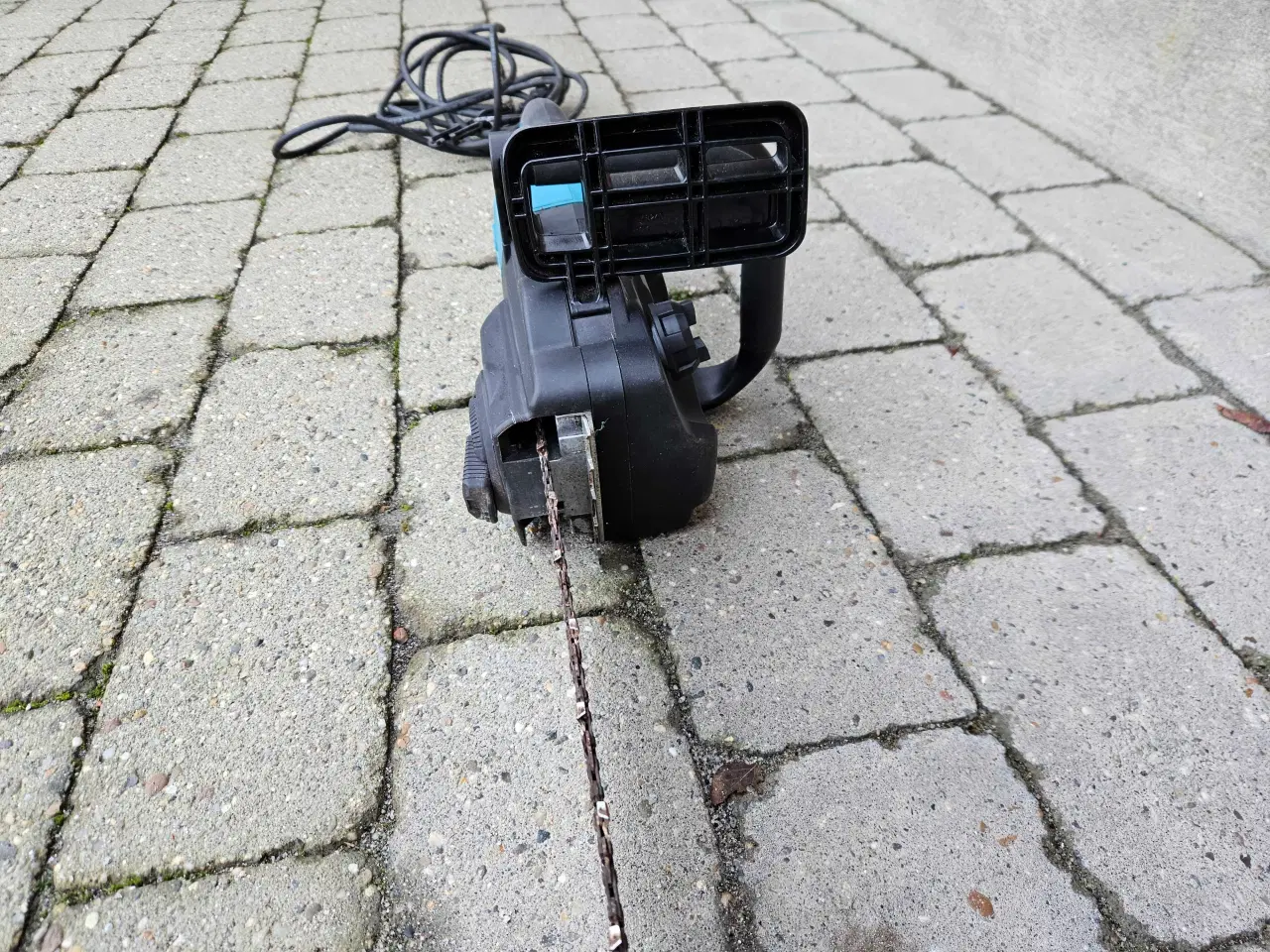 Billede 4 - Kædesav elektrisk(220v) Makita
