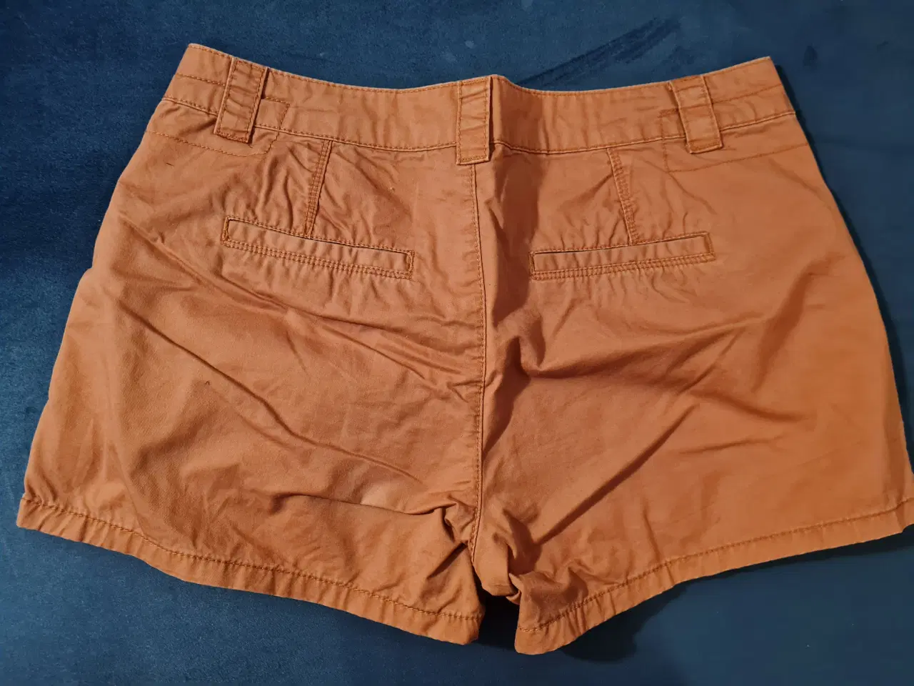 Billede 3 - Nye shorts str 44 H&M 