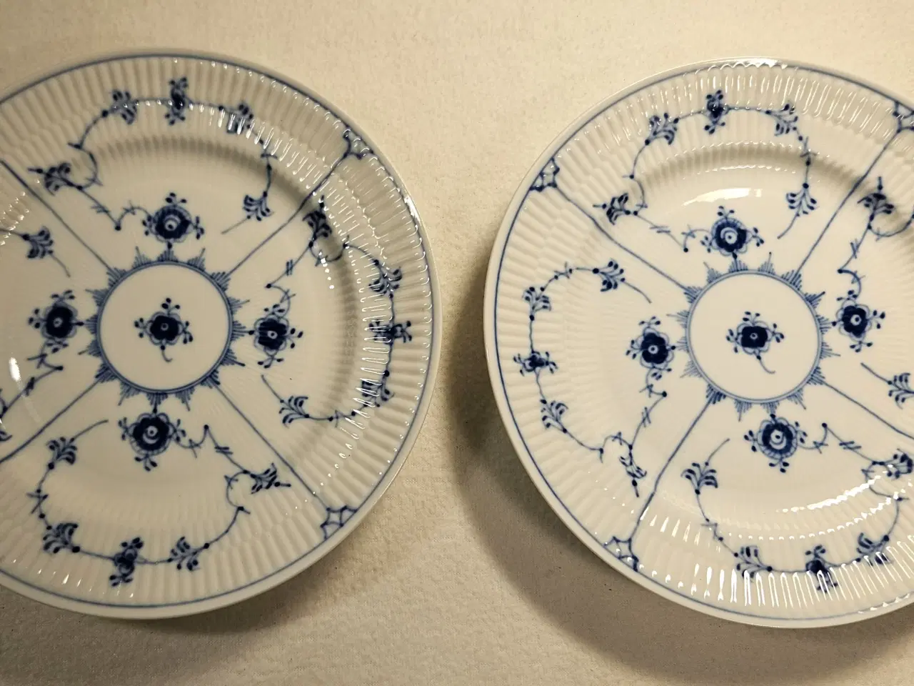 Billede 5 - ROYAL COPENHAGEN MUSSEL, FROKOST TALLERKENER 1/178