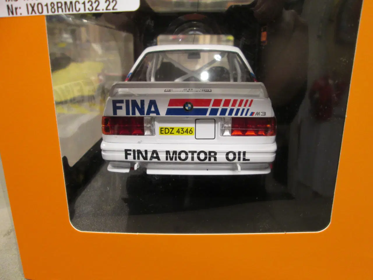 Billede 4 - Modelbil 1:18  Bmw M3 1989  Ixo