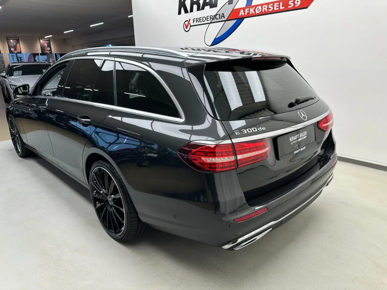 Billede 3 - Mercedes E300 de 2,0 stc. aut.