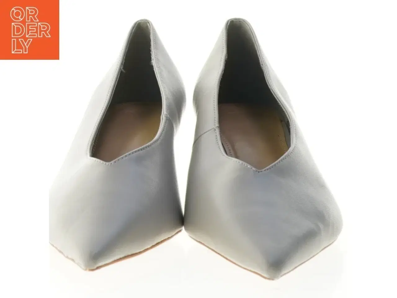 Billede 5 - Grå stiletter (str. 40)