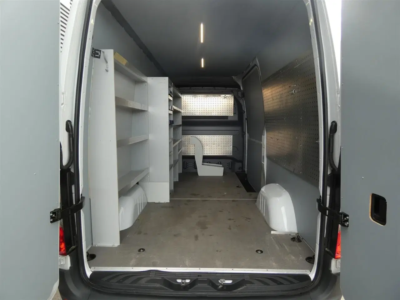 Billede 7 - Mercedes-Benz Sprinter 317 2,0 CDI A2 H2 RWD 9G-Tronic 170HK Van Aut.