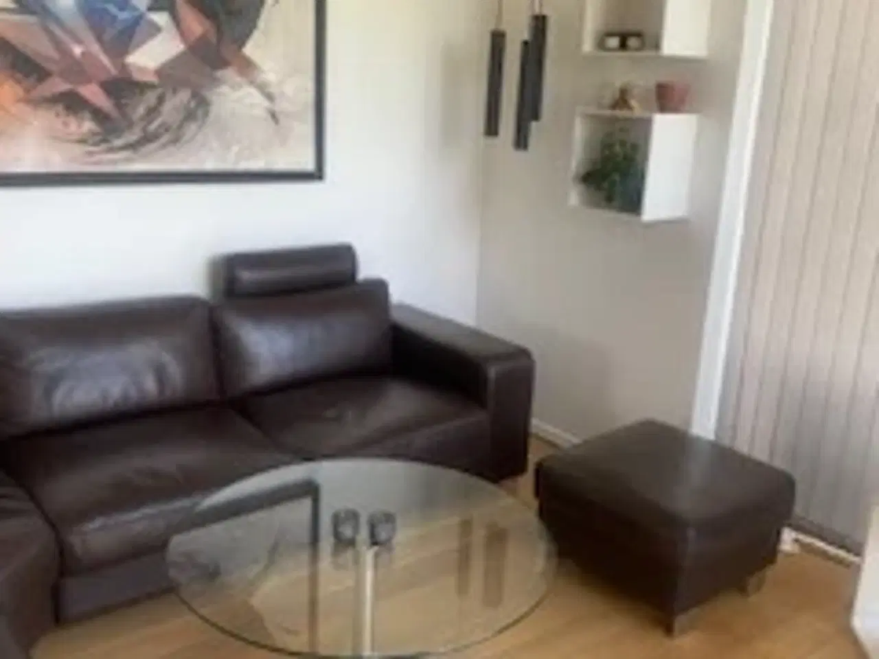 Billede 3 -  Brun læder hjørnesofa med puf