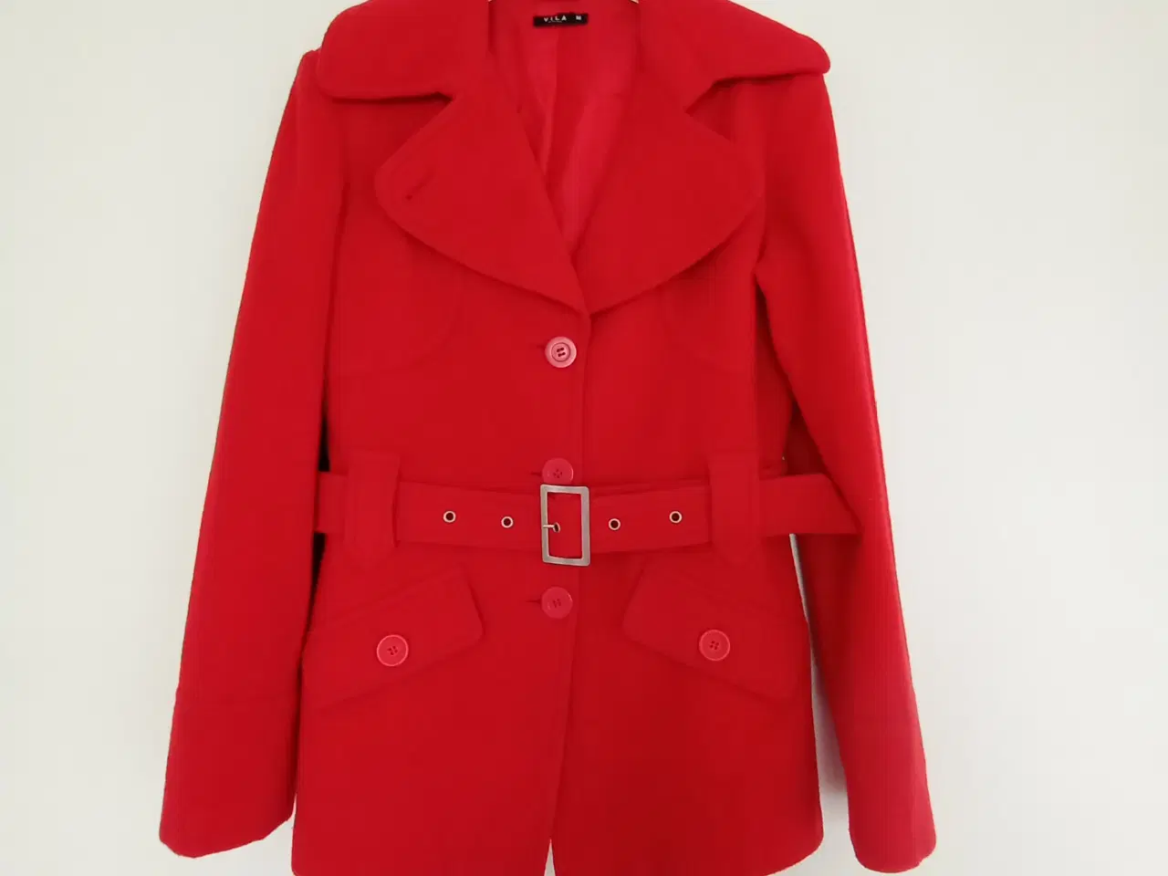 Billede 1 - Jakke mrk VILA. Forlommer +bælte.