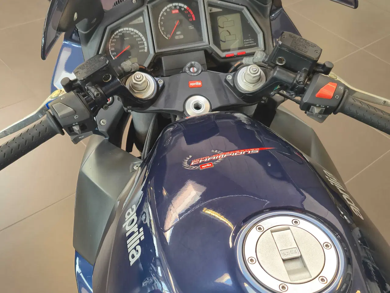 Billede 7 - Aprilia Rst 1000