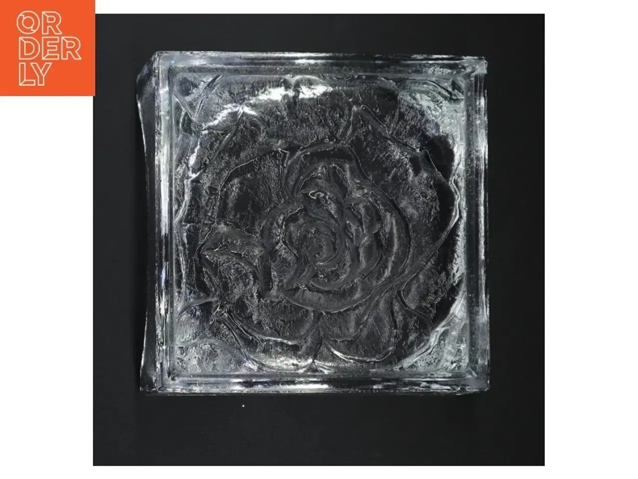 Billede 4 - Firkantet Glasskål med rosenmotiv (str. 18 x 18 x 10 cm)