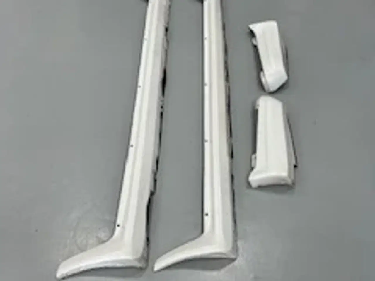 Billede 1 - BMW E30 Sedan BBS skørtesæt