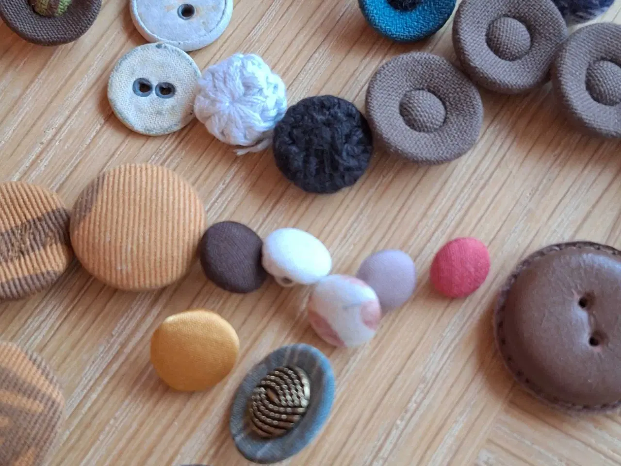 Billede 3 - Assorterede knapper 