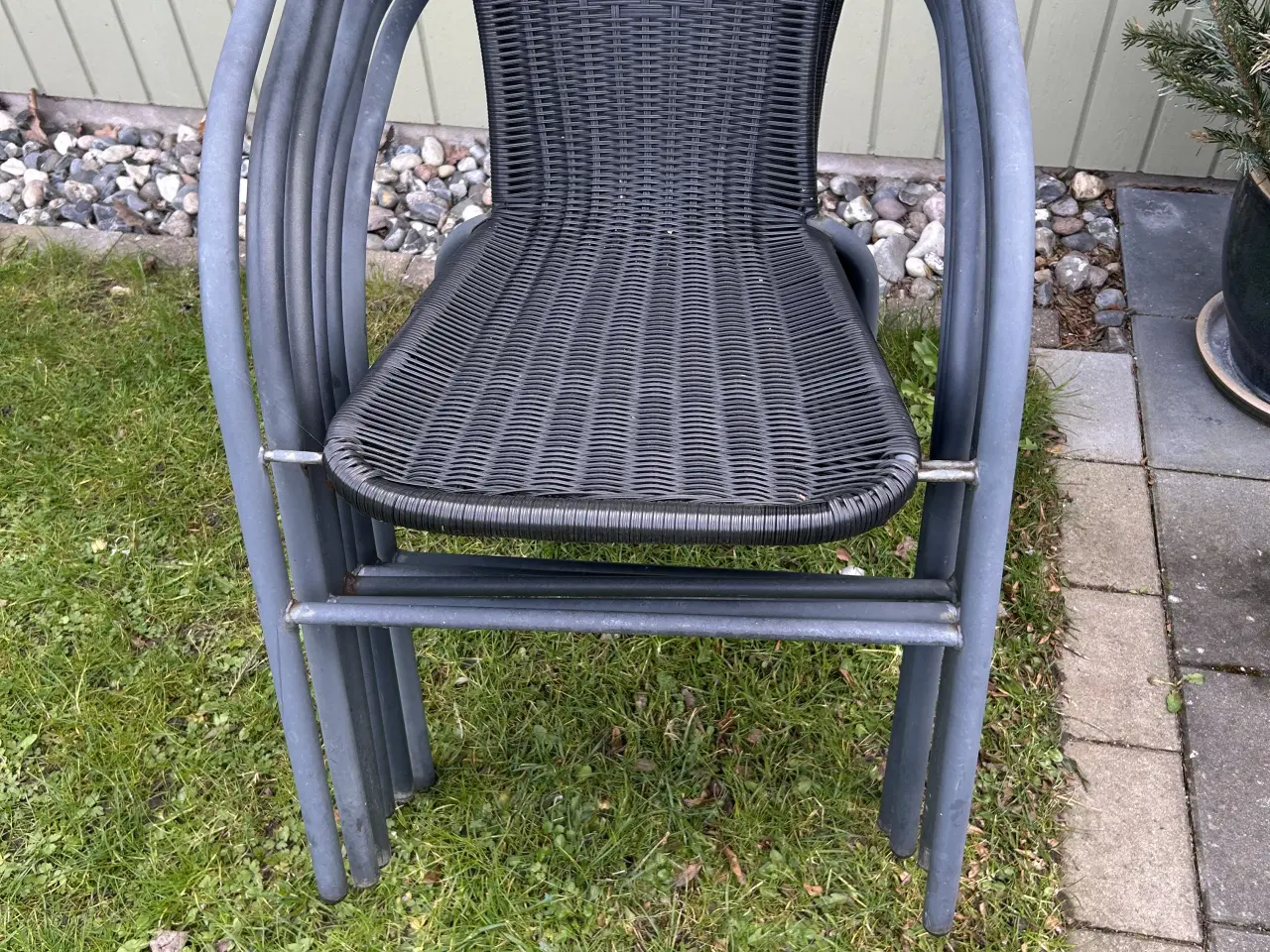 Billede 1 - Sort flettet Havebordsstole