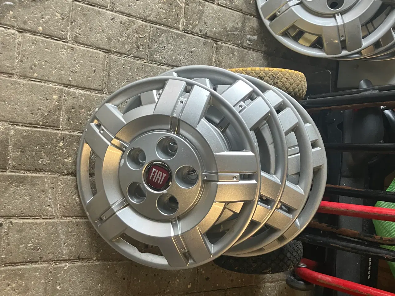 Billede 2 - 8 stk hjulkapsler til Fiat Ducato