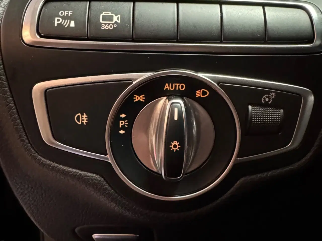 Billede 13 - Mercedes C220 d 2,2 AMG Line stc. aut.