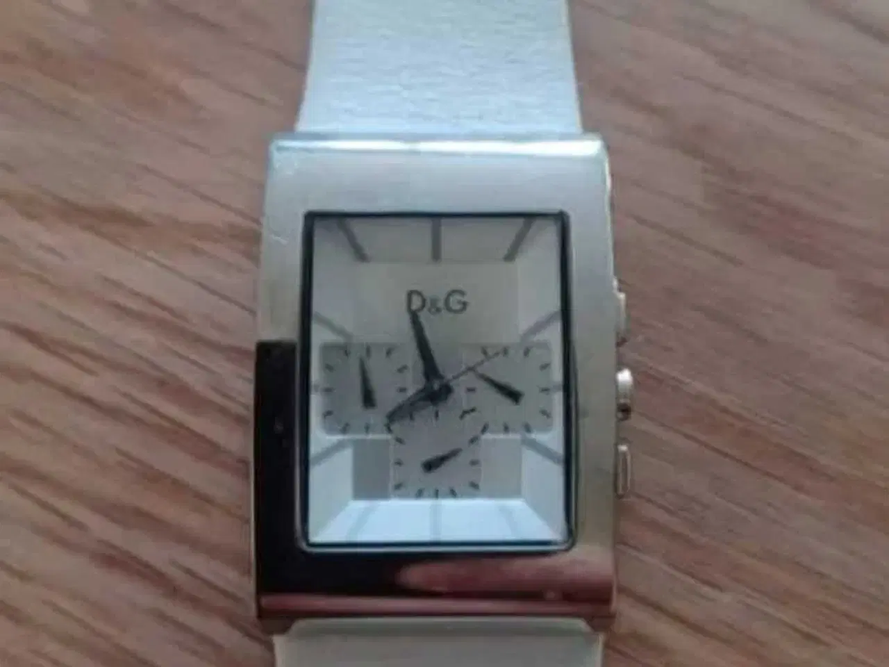 Billede 3 - D&G dameur