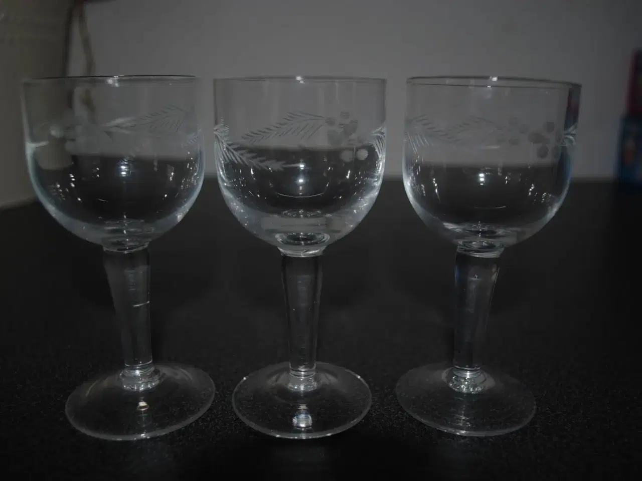Billede 1 - Likør/ snapseglas og andet i glas fra 2 kr
