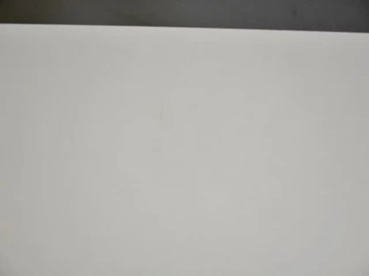 Billede 10 - Scan office hæve-/sænkebord med hvid laminat og kabelbakke, 120 cm.