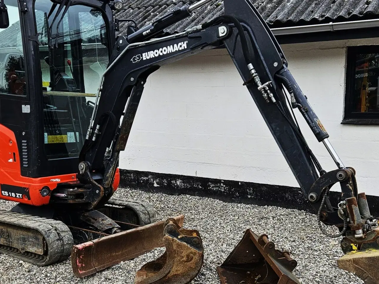 Billede 2 - Eurocomach ES 18 ZT / 3400 timer / tiltman skifte og skovlsæt