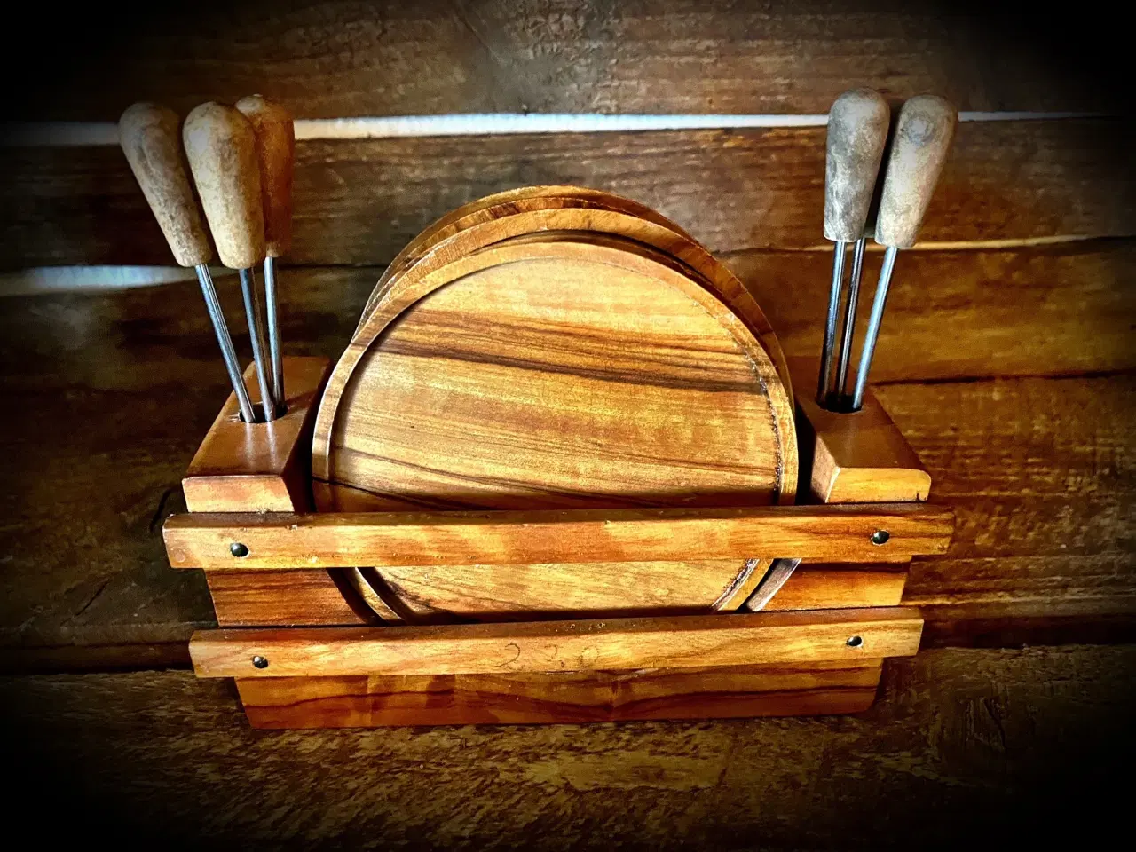 Billede 1 - * Fineste sæt med tapaspinde og små serveringsbakk