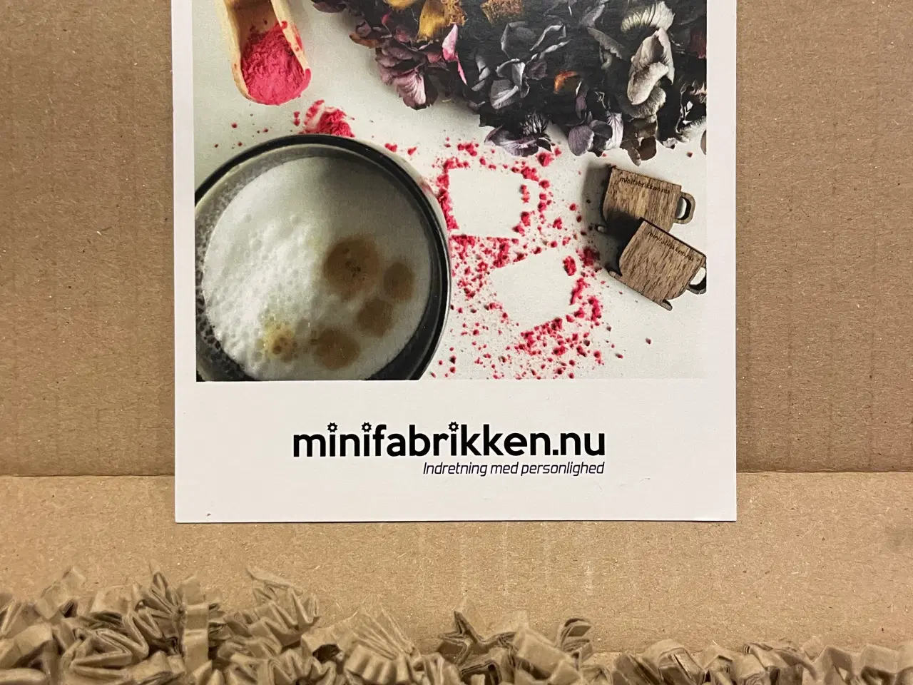 Billede 3 - Vægdekoration fra Minifabrikken 