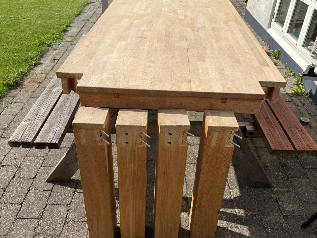 Billede 4 - Spisebord med 6 stole