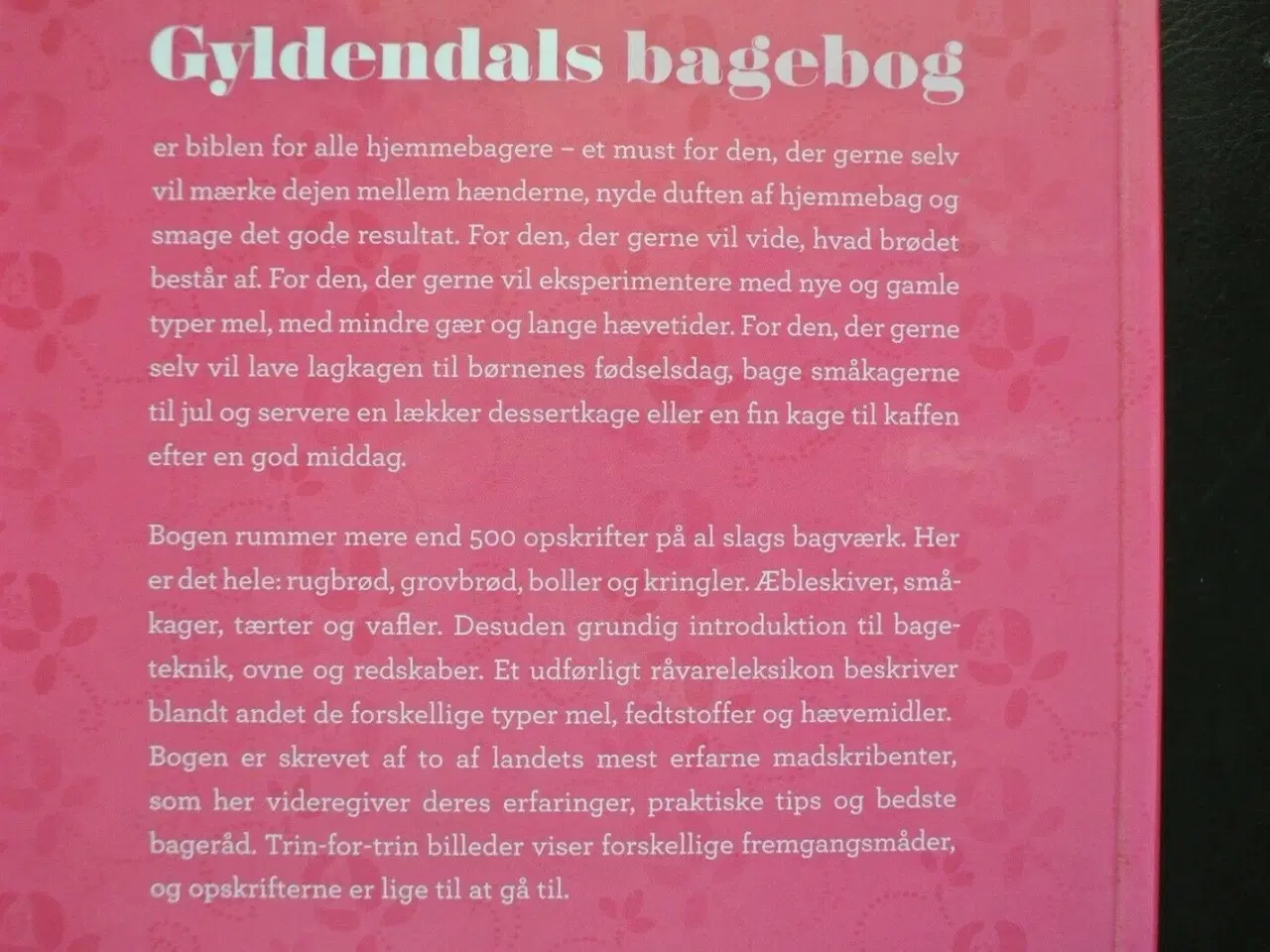 Billede 3 - gyldedals bagebog , af sigrid fugl og anne skovgaa