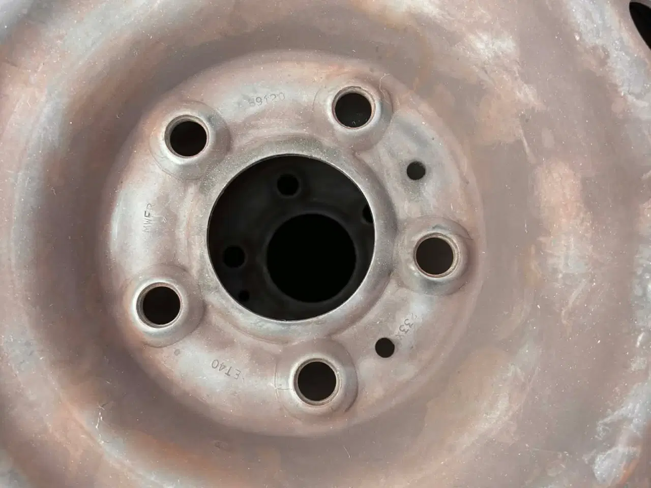 Billede 3 - Som ny sommerdæk 