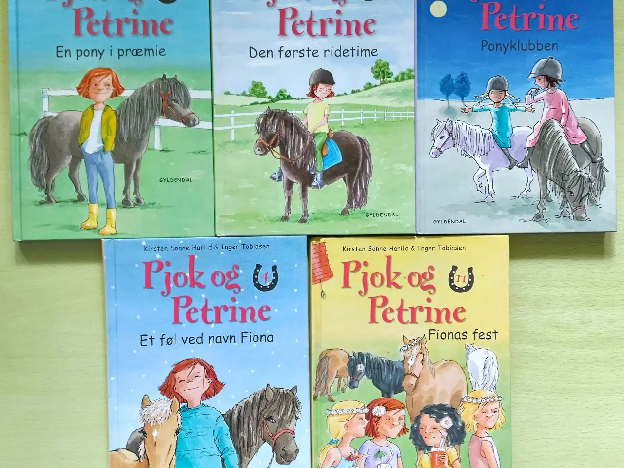 Billede 1 - 5 x Pjok og Petrine nr. 1 - 2 - 3 - 4 - 11