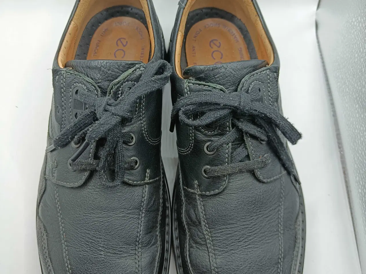 Billede 10 - Ecco sort læder sko 45str