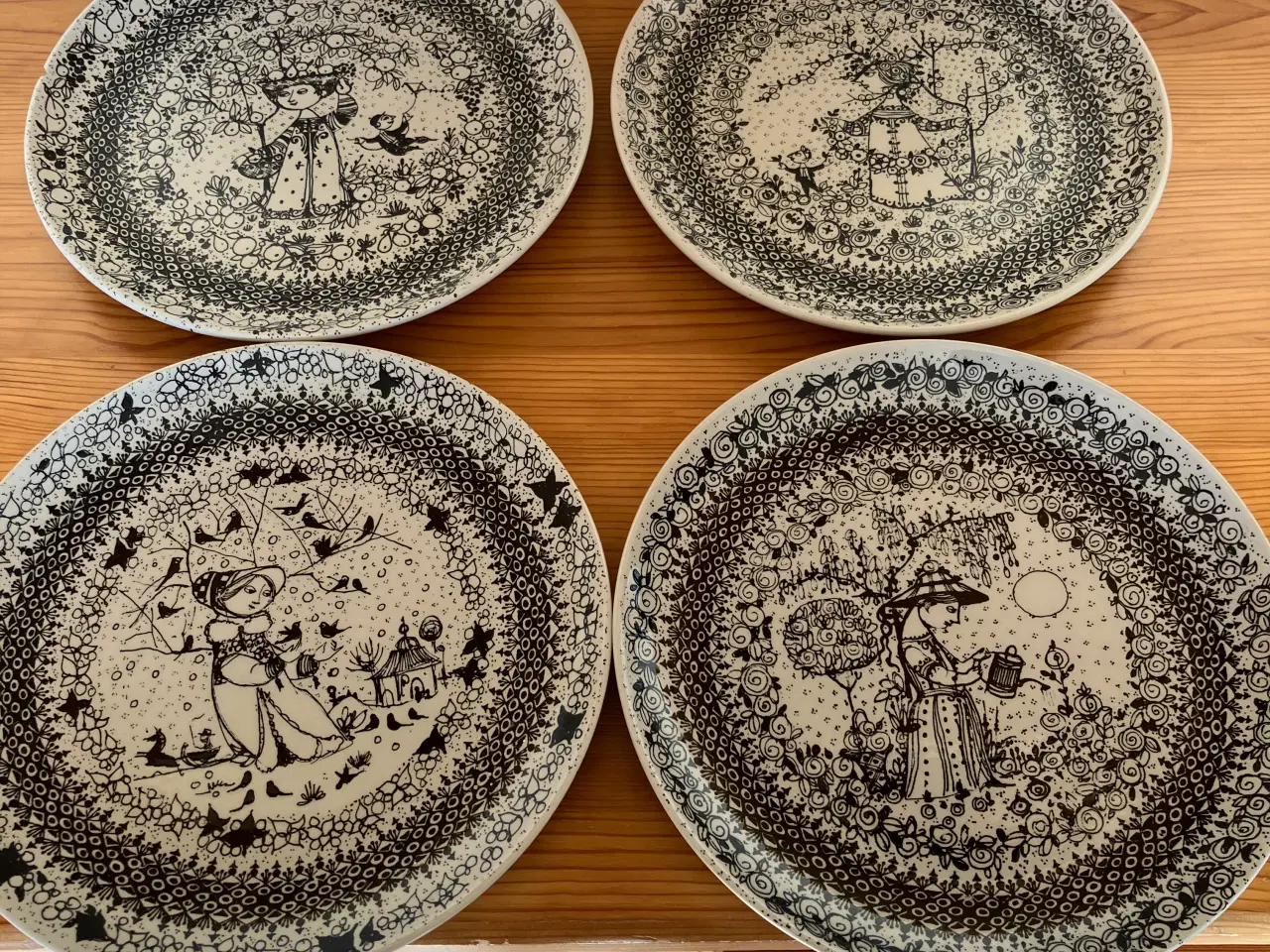 Billede 5 - Bjørn Wiinblad platter - de 4 årstider