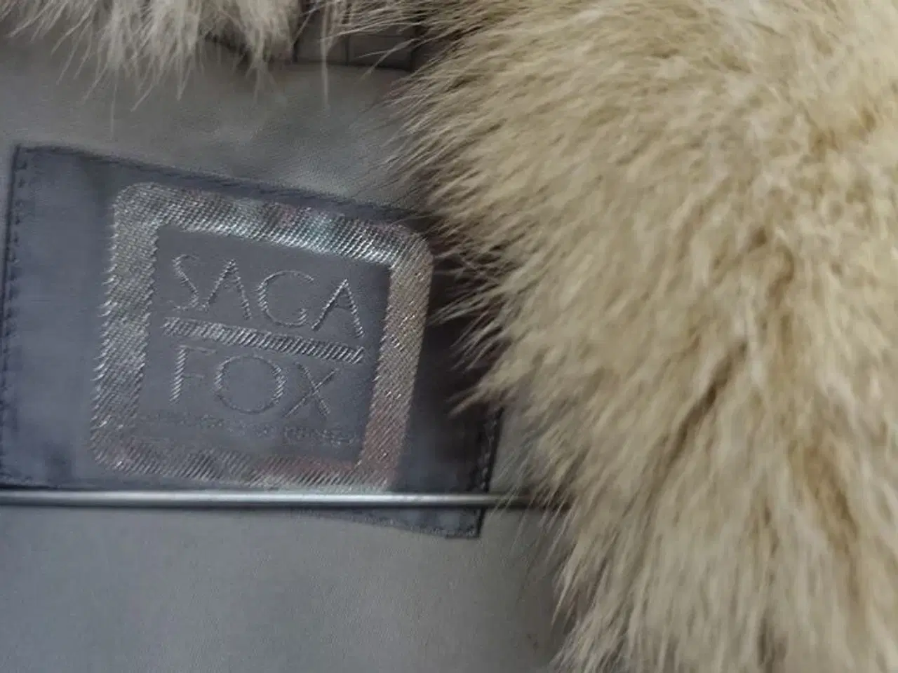 Billede 3 - Pels, Saga Fox