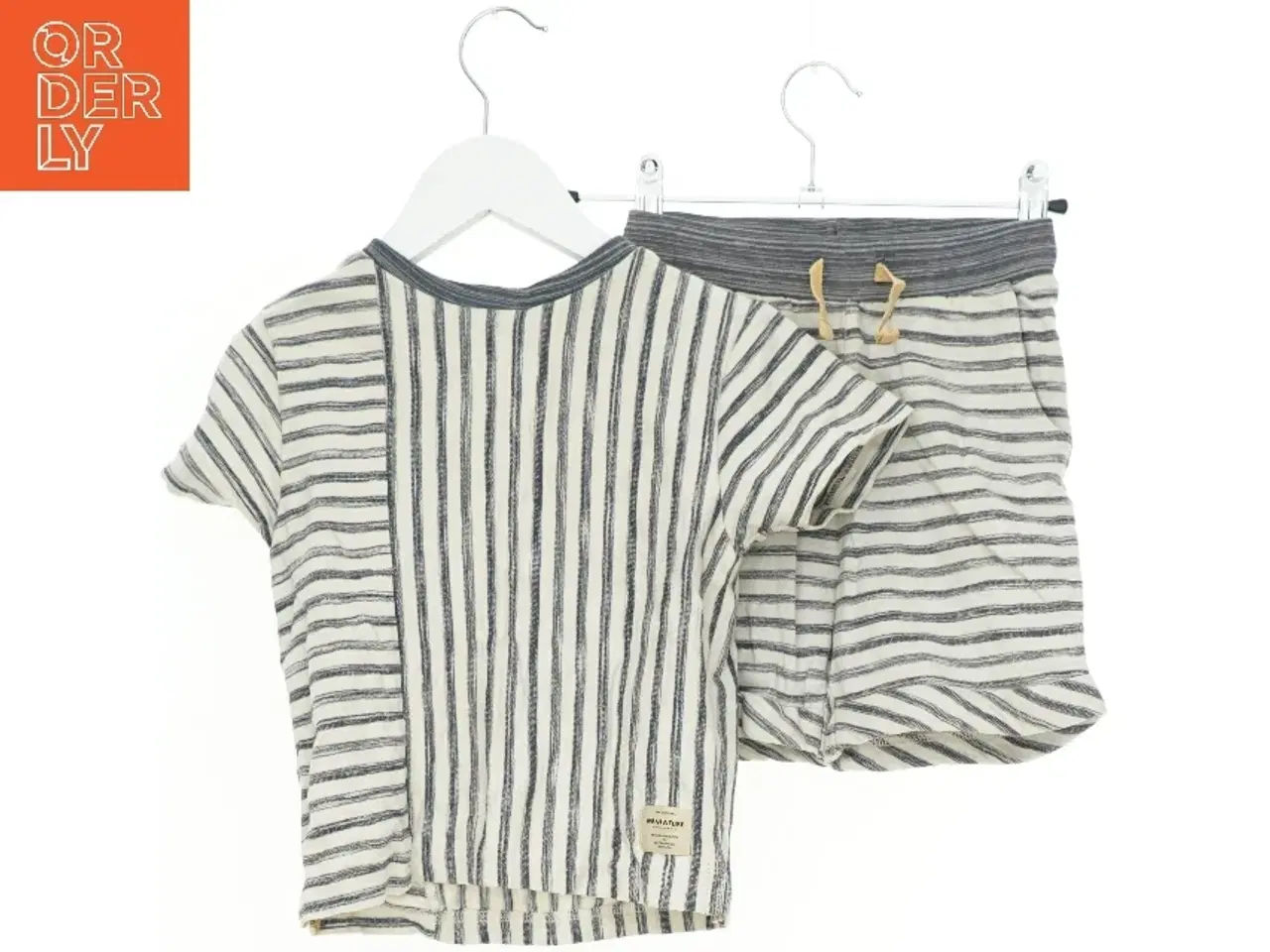 Billede 1 - Sæt sommertøj (2 stk.) fra Miniature (str. 98 cm)