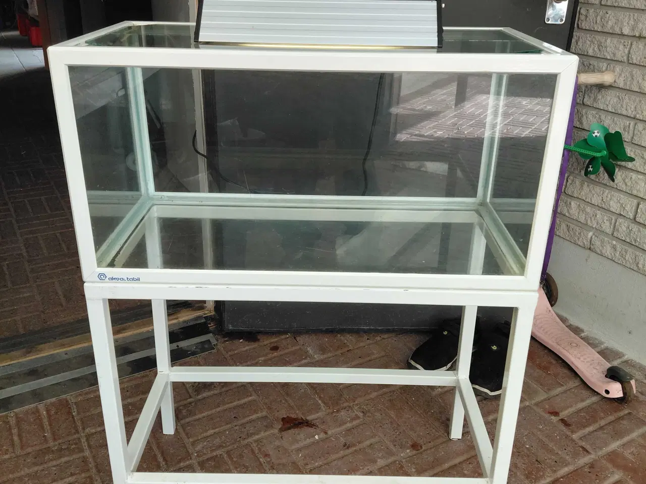 Billede 1 - Akvarier 85L