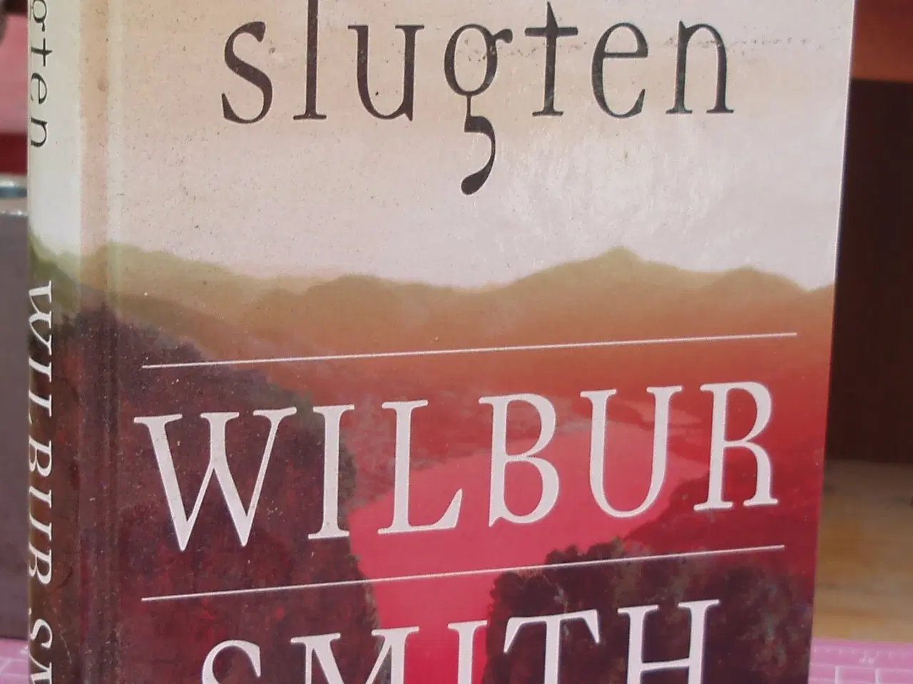 Billede 3 - Indbundne bøger af Wilbur Smith, som nye