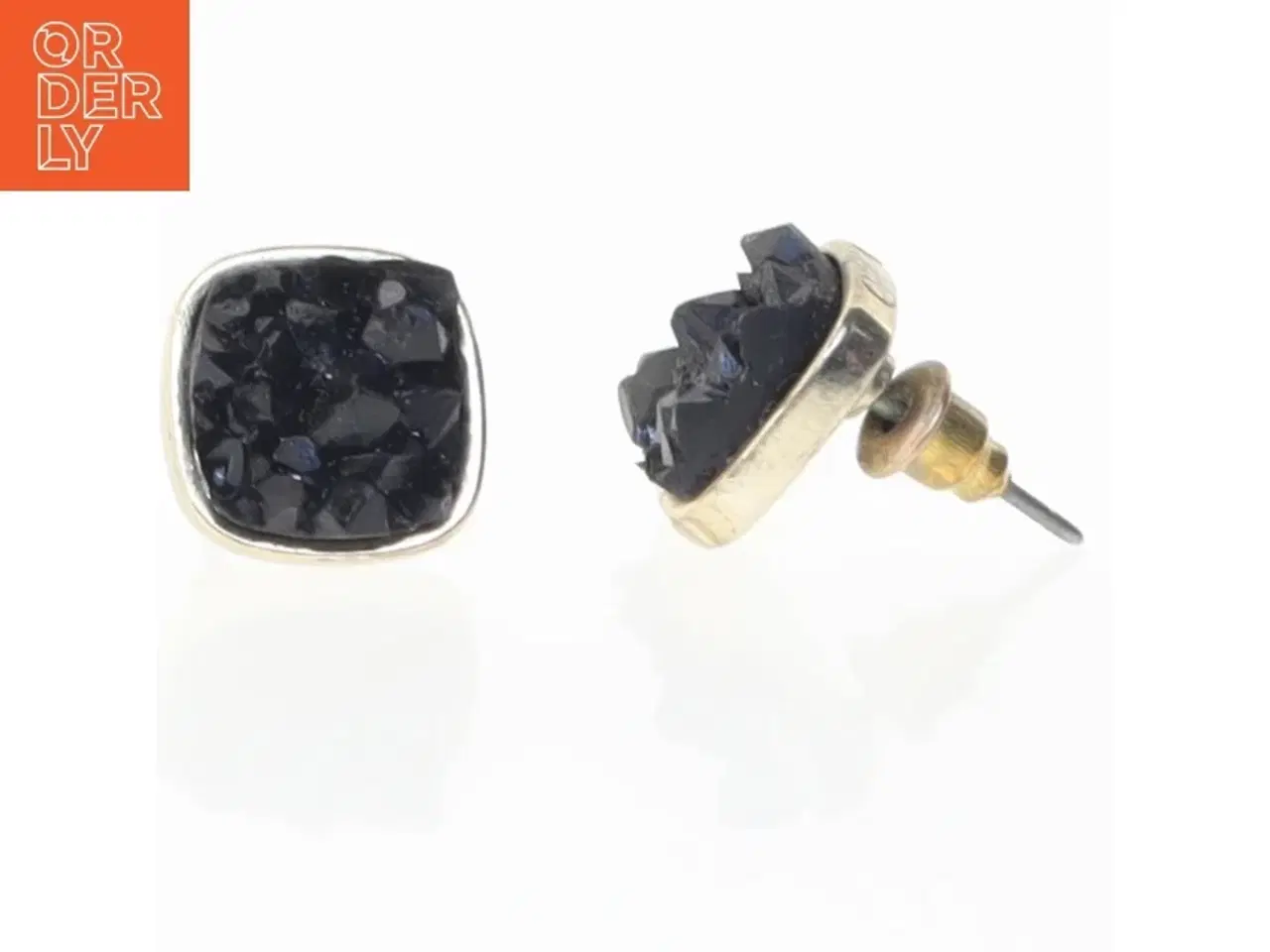 Billede 2 - Sorte ørestikker med kvadratisk design (str. 1,5 cm)
