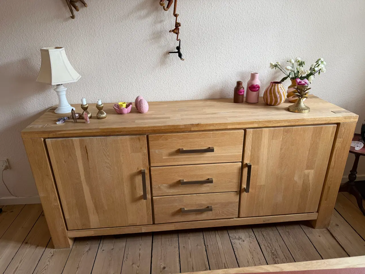 Billede 2 - Skænk og Vitrineskab