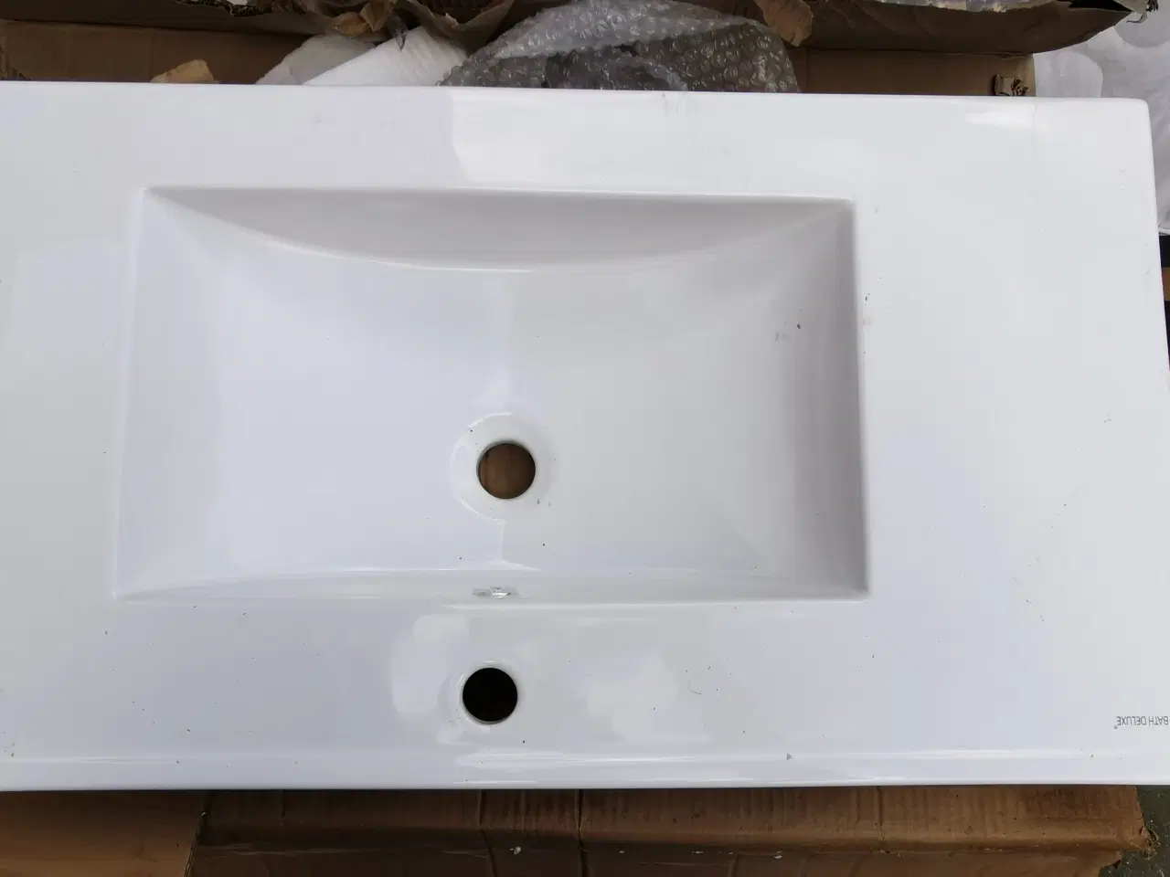 Billede 1 - Porcelænsvask 90 cm, Bath Deluxe