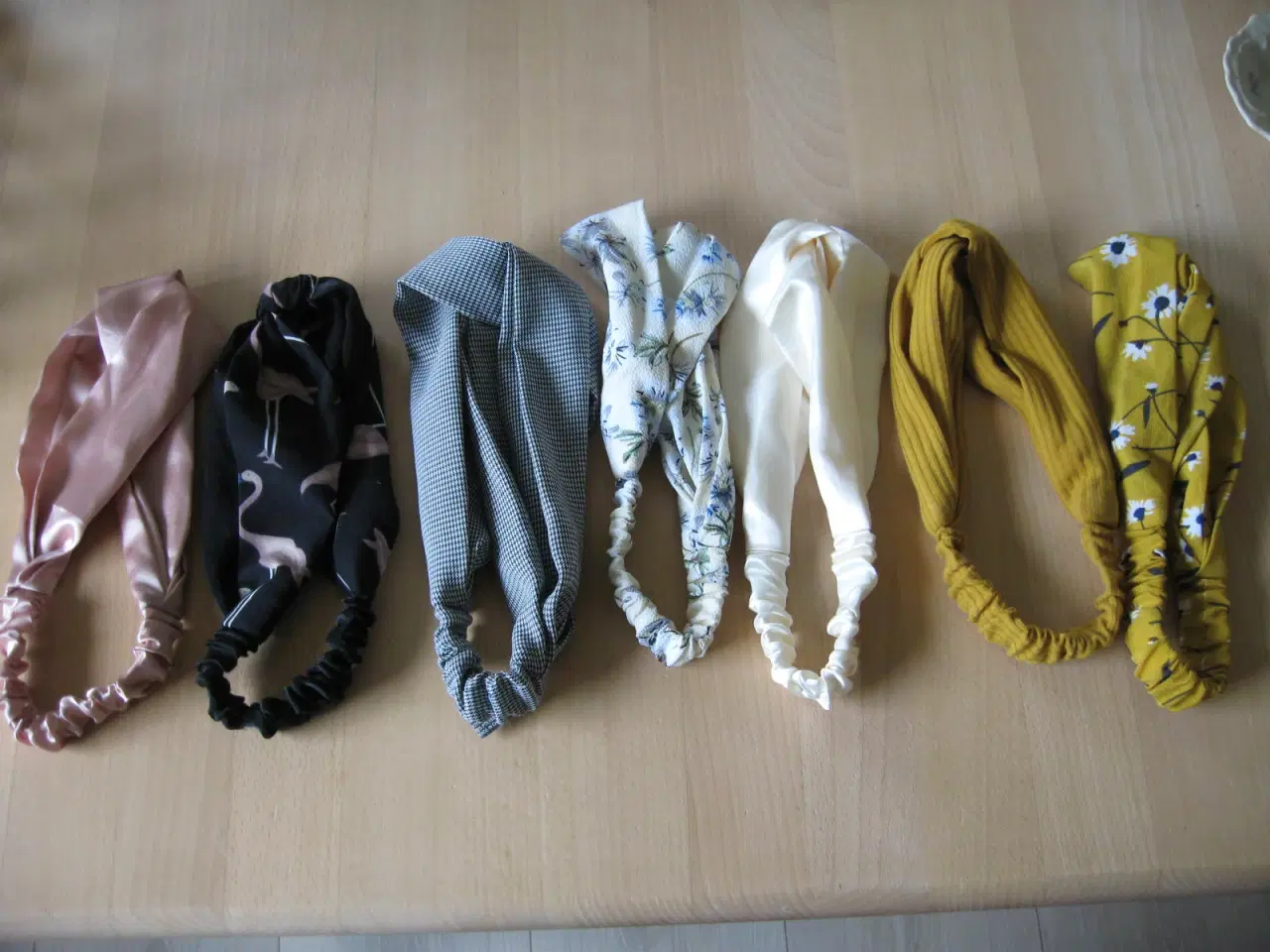 Billede 1 - Hårbånd, klemmer og elastikker