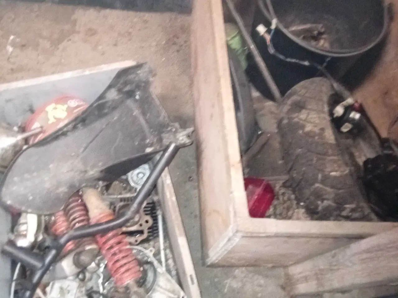 Billede 5 - Scooter dele 