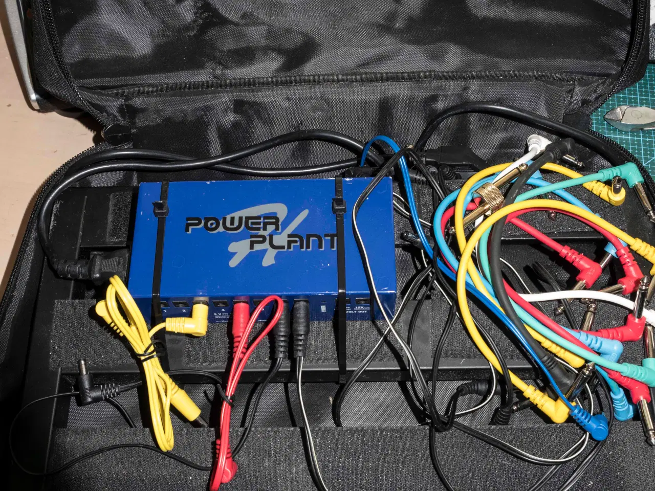 Billede 5 - Pedalboard  - Pedaltrain m. taske og HB Powerplant