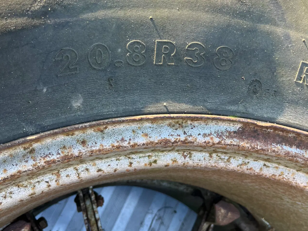 Billede 2 - Tvillingehjul 20.8 R38