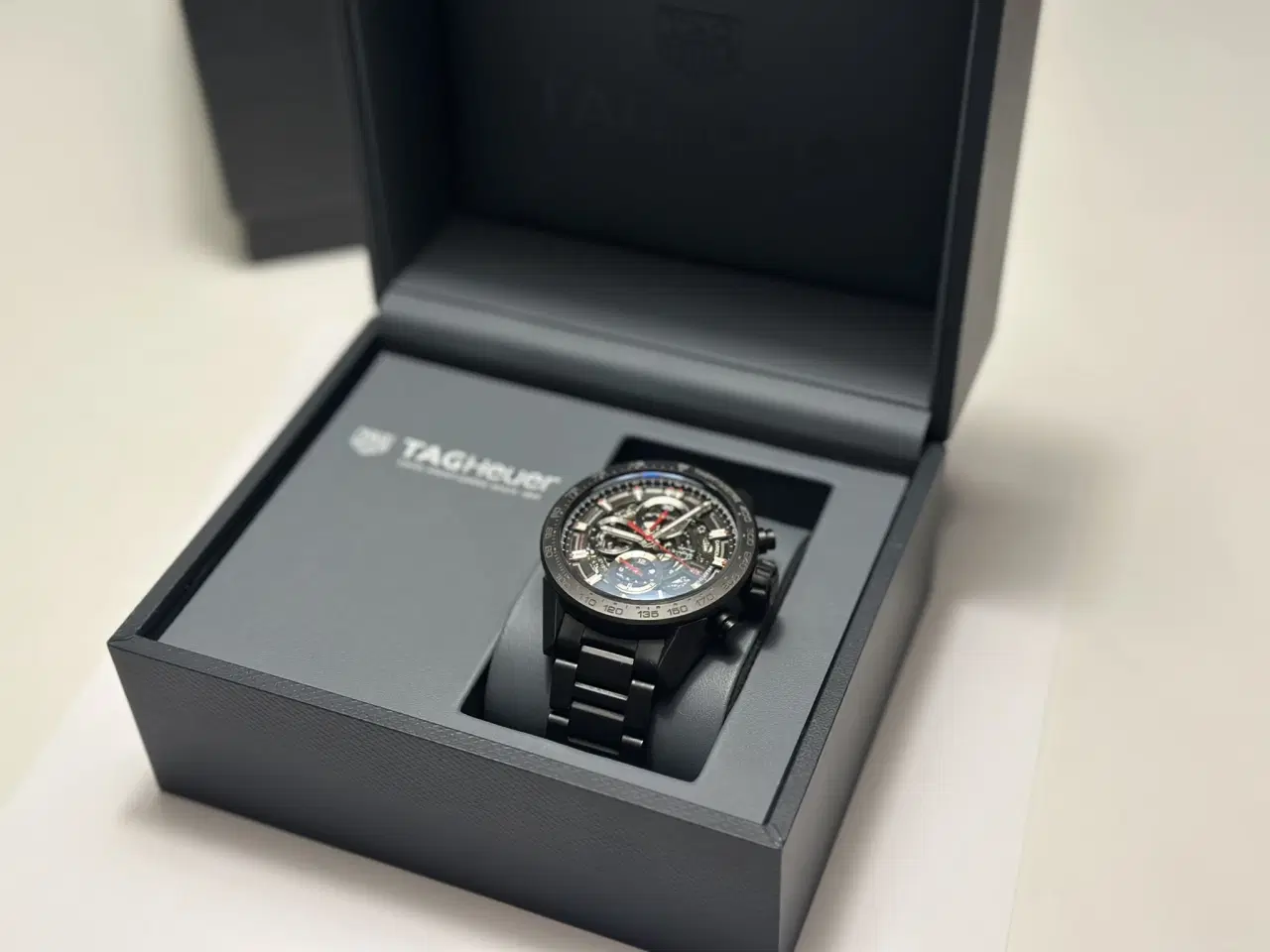 Billede 9 - TAG Heuer Carrera Skeleton - Keramik - 43 mm