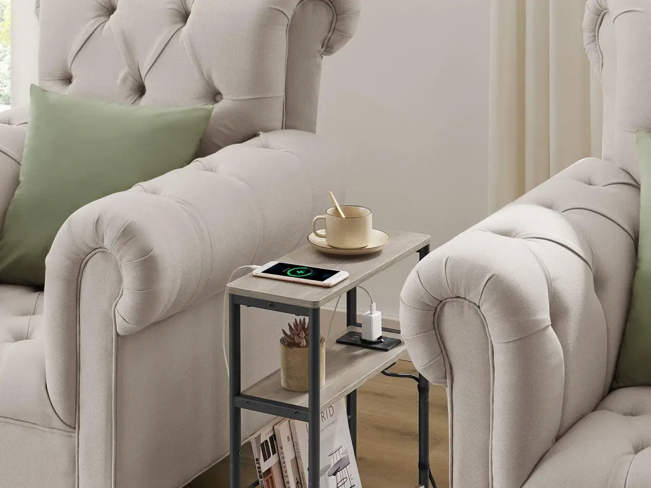 Billede 2 - Sidebord med stikkontakt slankt 3-niveaus sofabord/natbord, magasinholder, Heather Greige/Ink Black