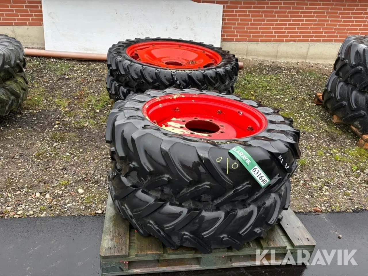 Billede 2 - Landbrugsdæk Michelin + Kleber 270/95R44 + 11.2R28 XM 25 4 styk