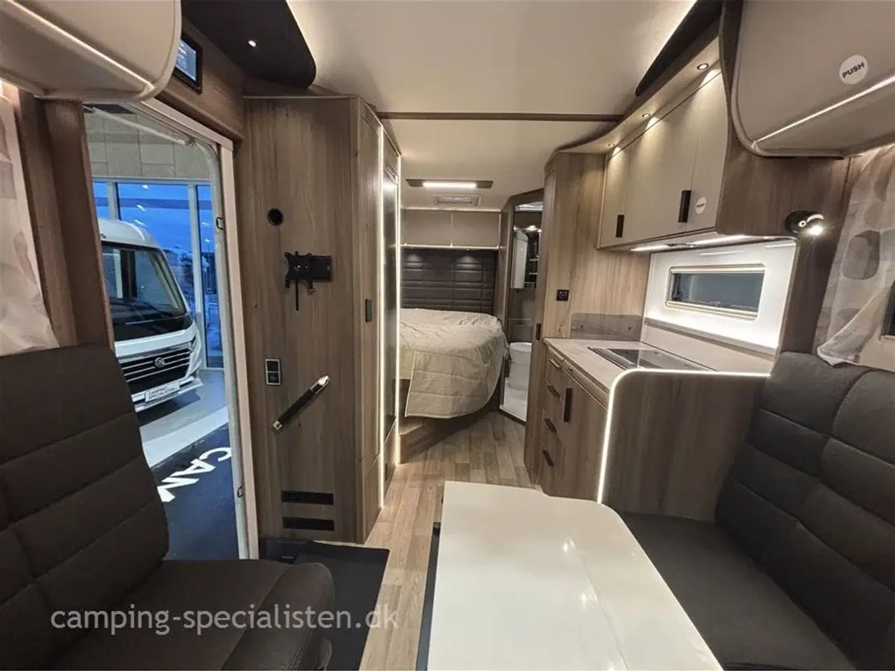 Billede 7 - 2026 - Kabe Novum C720 LXL   Kabe Novum