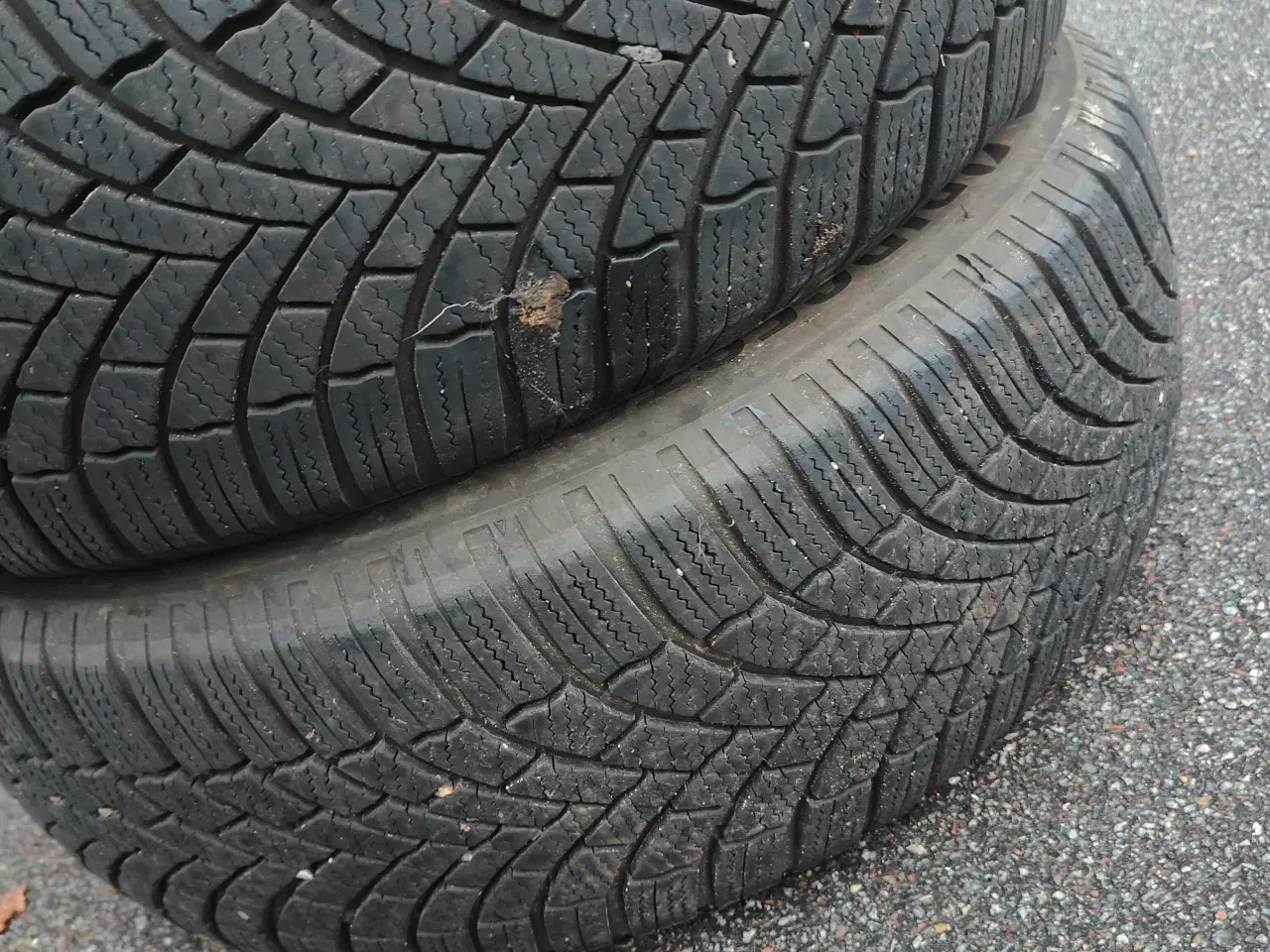 Billede 3 - 2 stk gode vinterdæk
