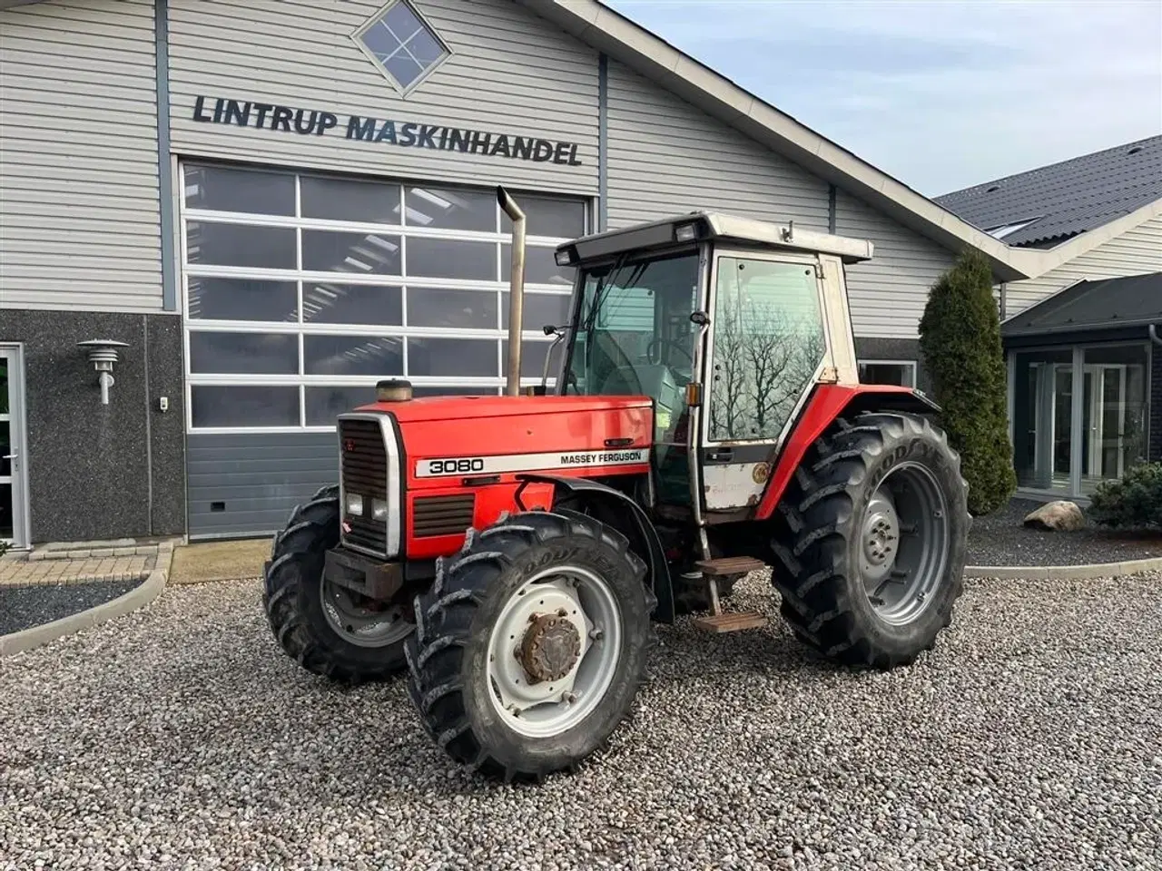 Billede 6 - Massey Ferguson 3080 6cyl traktor med 4wd til små penge.