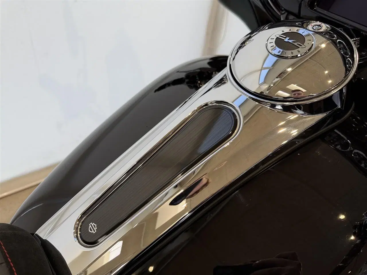 Billede 17 - Harley-Davidson FLHTCUTGSE Tri Glide Ultra CVO 117" Trike