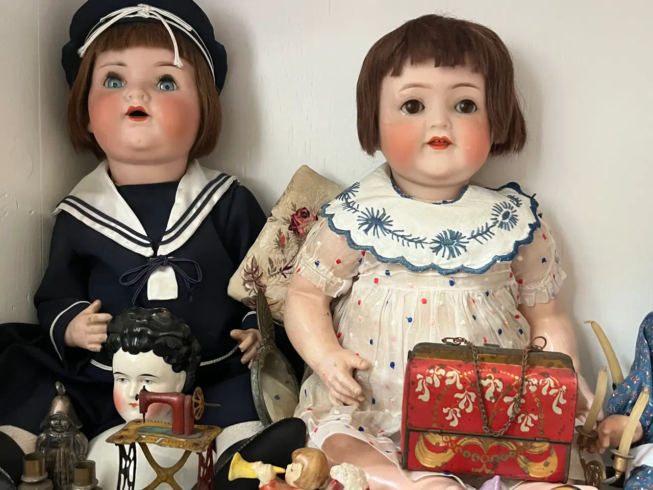 Billede 5 - Samling gl. dukker af porcelæn m.m