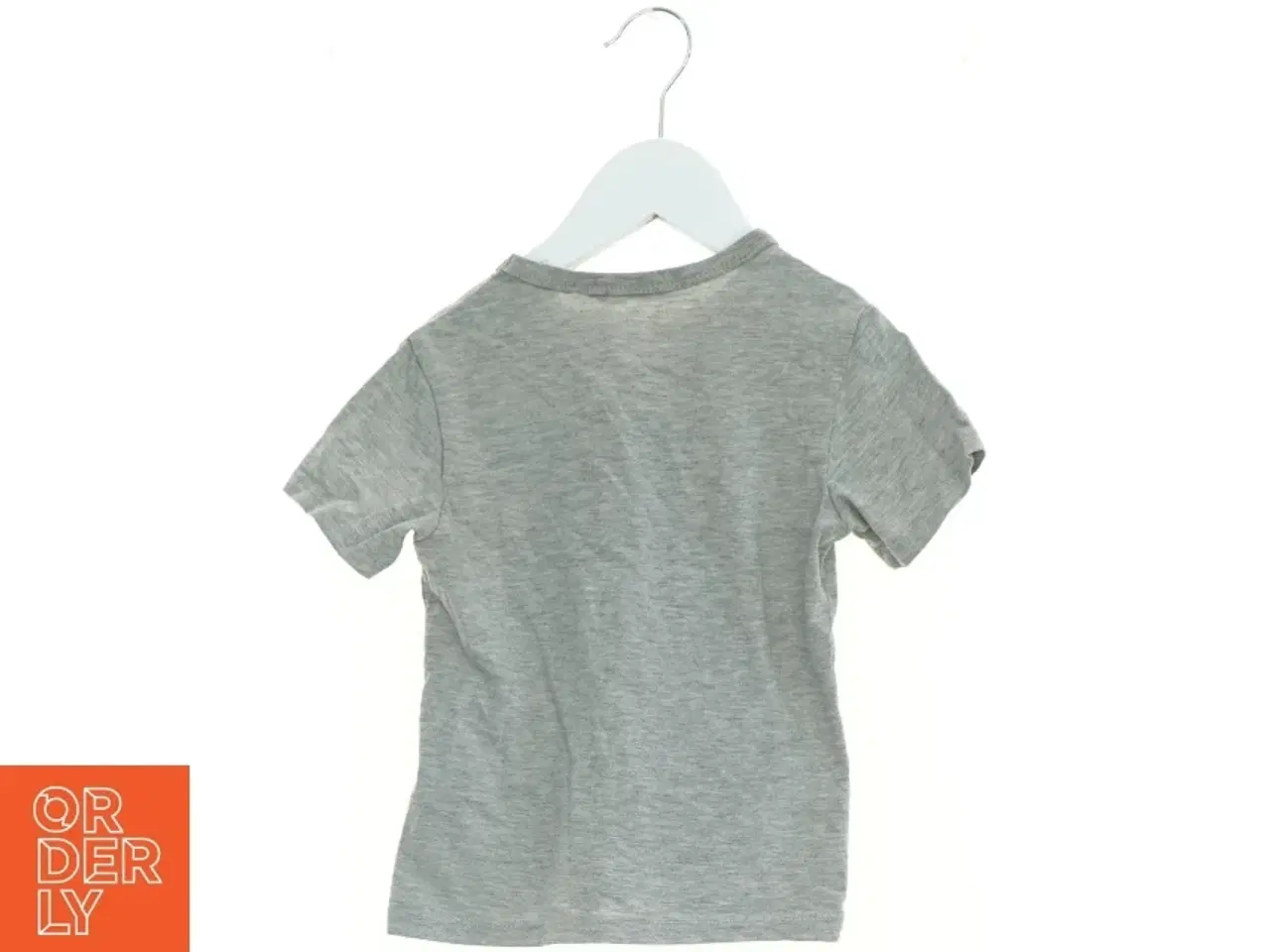 Billede 2 - T-Shirt fra H&M (str. 104 cm)